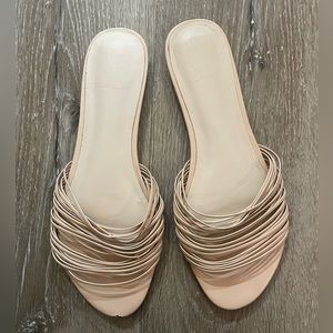 House of Harlow 1960 Cream Sandals